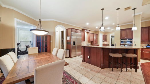 Kingwood 2-story, 4-bed 5918 Country Falls Lane-idx