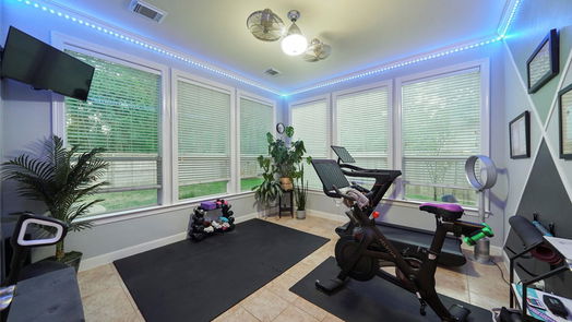 Kingwood 2-story, 4-bed 5918 Country Falls Lane-idx