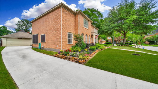 Kingwood 2-story, 4-bed 3702 Lake Shade Court-idx