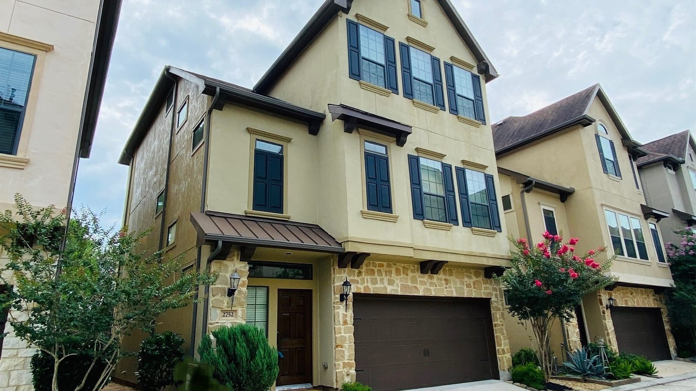 Kingwood 3-story, 4-bed 2752 Kings Retreat Circle-idx