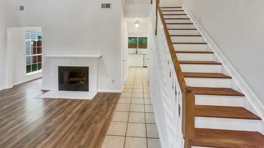 Kingwood 2-story, 3-bed 3414 Kings Mountain Drive-idx