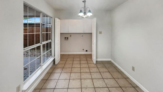 Kingwood 2-story, 3-bed 3414 Kings Mountain Drive-idx