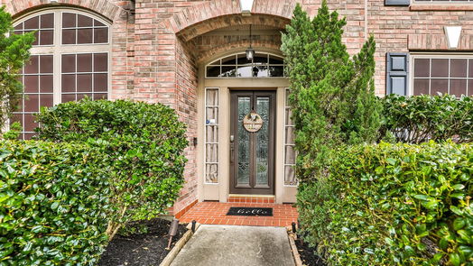 Kingwood 2-story, 4-bed 5903 Riverchase Trail-idx