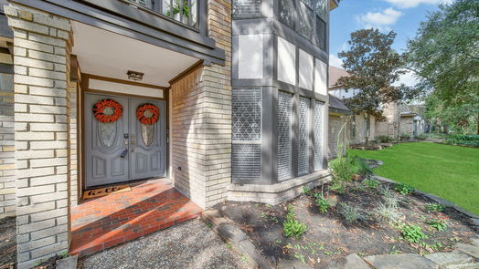 Kingwood 2-story, 4-bed 5215 Windy Lake Drive-idx