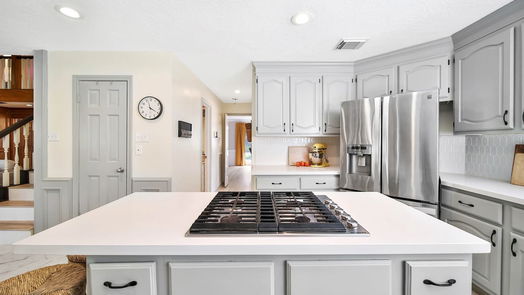 Kingwood 2-story, 4-bed 5215 Windy Lake Drive-idx