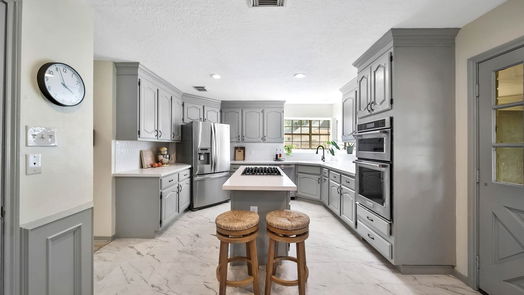 Kingwood 2-story, 4-bed 5215 Windy Lake Drive-idx
