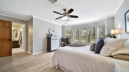 Kingwood 2-story, 4-bed 5215 Windy Lake Drive-idx