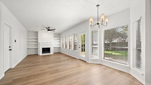 Houston 2-story, 3-bed 19119 Vantage View Lane-idx