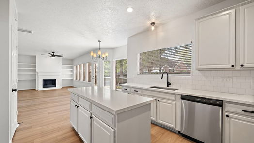 Houston 2-story, 3-bed 19119 Vantage View Lane-idx