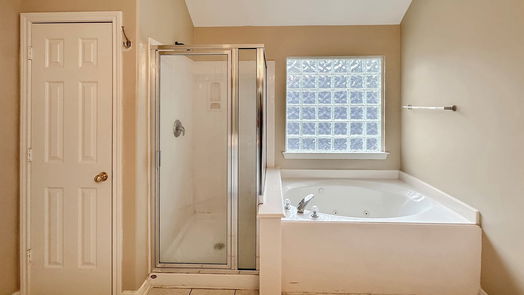 Humble 2-story, 4-bed 18427 Yellowstone Trail-idx