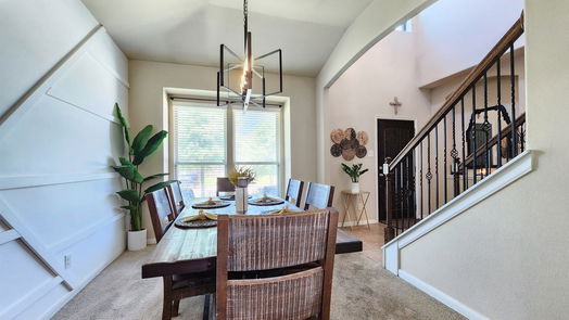 Humble 2-story, 4-bed 11926 Sunset Range Drive-idx