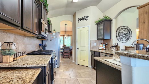 Humble 2-story, 4-bed 11926 Sunset Range Drive-idx