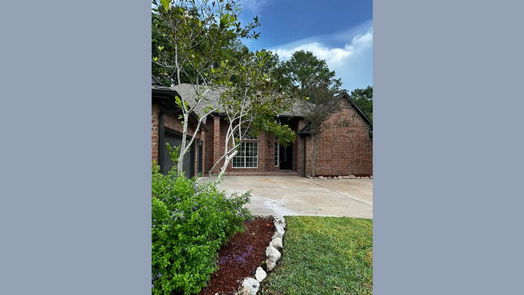 Humble 1-story, 3-bed 8403 Atascocita Lake Way-idx