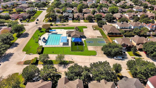 Humble 2-story, 3-bed 7435 Cheeca Lodge Lane-idx