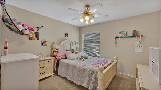 Humble 2-story, 3-bed 7435 Cheeca Lodge Lane-idx