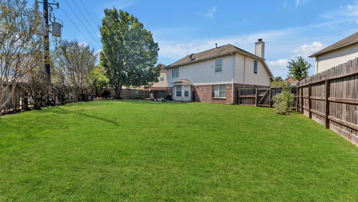 Humble 2-story, 3-bed 7435 Cheeca Lodge Lane-idx