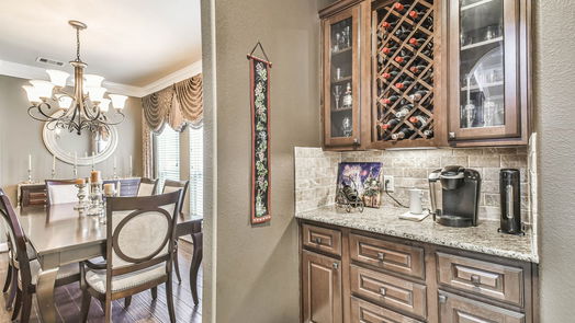 Humble 2-story, 5-bed 17703 Carr Creek Lane-idx