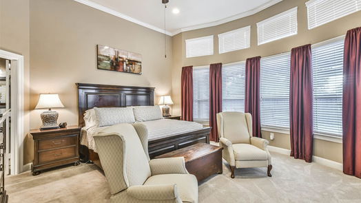 Humble 2-story, 5-bed 17703 Carr Creek Lane-idx