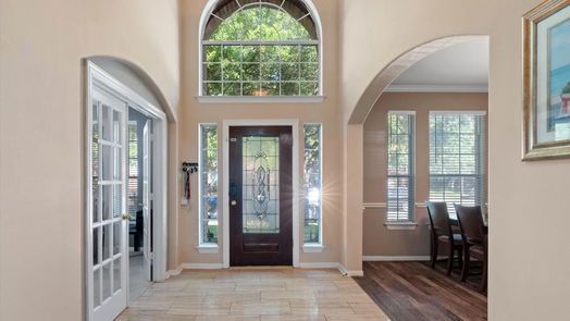Humble 2-story, 4-bed 18518 Wild Basin Trail-idx