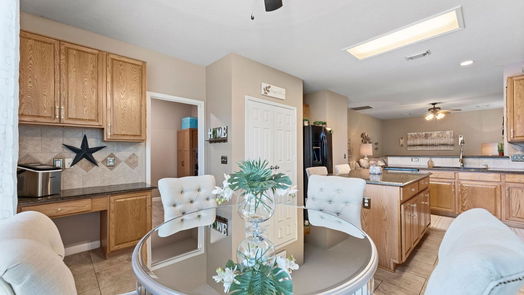 Humble 2-story, 4-bed 6723 Atasca South Court-idx