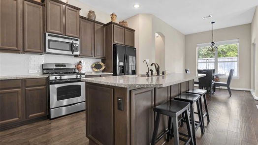 Humble 1-story, 3-bed 8615 Crescent Valley Lane-idx