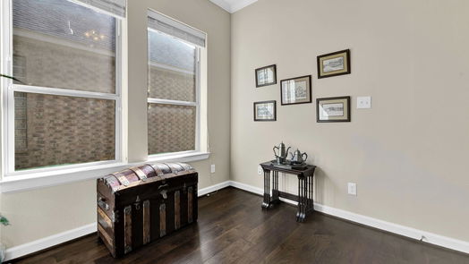 Humble 1-story, 3-bed 8615 Crescent Valley Lane-idx