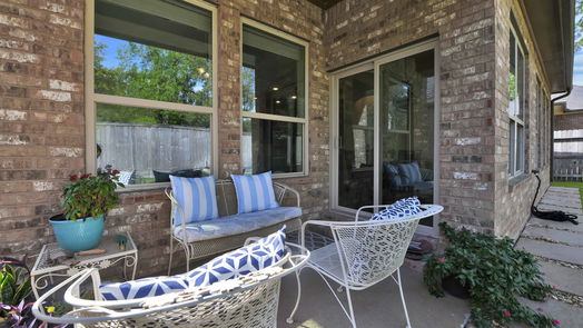 Humble 1-story, 3-bed 8615 Crescent Valley Lane-idx