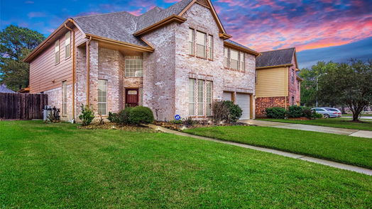 Humble 2-story, 4-bed 18514 Falcon Crest Drive-idx