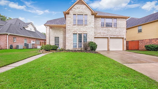 Humble 2-story, 4-bed 18514 Falcon Crest Drive-idx