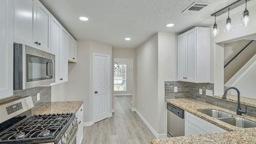 Humble 2-story, 4-bed 18502 Wolf Creek Trail-idx