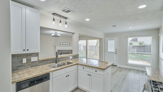 Humble 2-story, 4-bed 18502 Wolf Creek Trail-idx