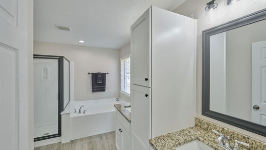 Humble 2-story, 4-bed 18502 Wolf Creek Trail-idx