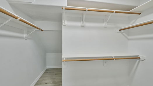 Humble 2-story, 4-bed 18502 Wolf Creek Trail-idx