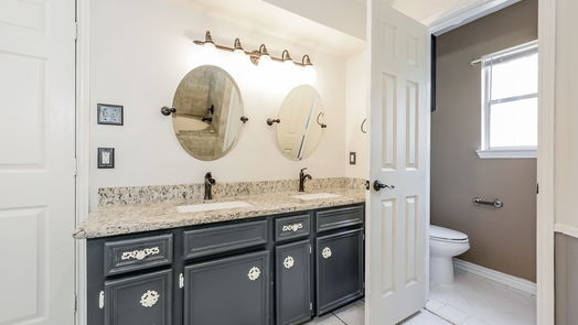 Humble 2-story, 4-bed 6014 Gnarled Oaks Court-idx
