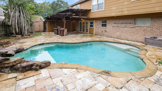 Humble 2-story, 4-bed 6014 Gnarled Oaks Court-idx
