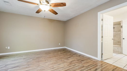 Humble 2-story, 4-bed 6014 Gnarled Oaks Court-idx