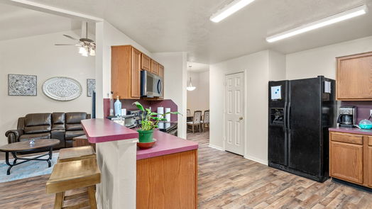 Humble 1-story, 4-bed 4027 Mossy Grove Court-idx
