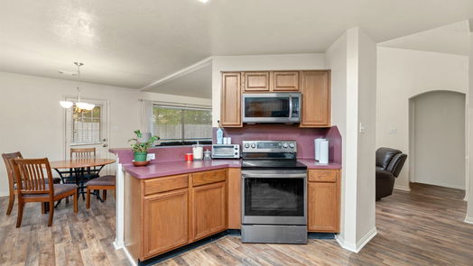 Humble 1-story, 4-bed 4027 Mossy Grove Court-idx