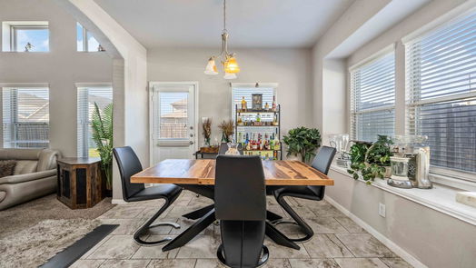 Humble 2-story, 4-bed 15139 Rainy Dusk Court-idx
