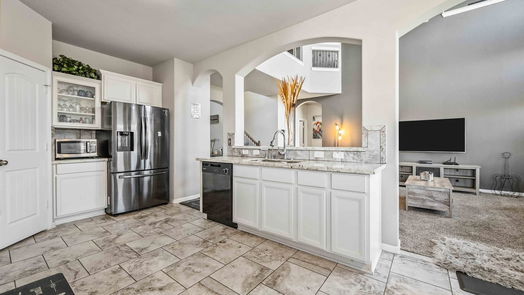 Humble 2-story, 4-bed 15139 Rainy Dusk Court-idx
