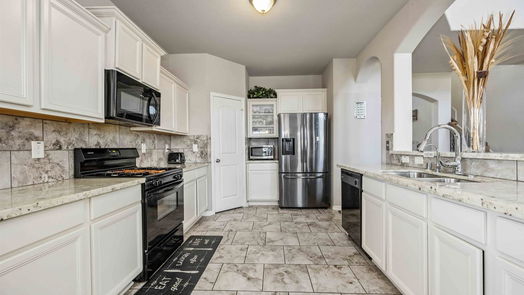 Humble 2-story, 4-bed 15139 Rainy Dusk Court-idx