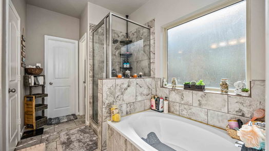 Humble 2-story, 4-bed 15139 Rainy Dusk Court-idx