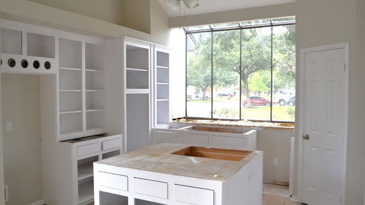 Humble 2-story, 3-bed 7602 Trophy Place Drive-idx