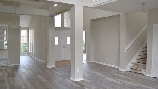 Humble 2-story, 3-bed 7602 Trophy Place Drive-idx
