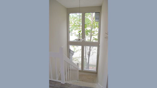 Humble 2-story, 3-bed 7602 Trophy Place Drive-idx