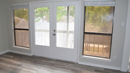 Humble 2-story, 3-bed 7602 Trophy Place Drive-idx
