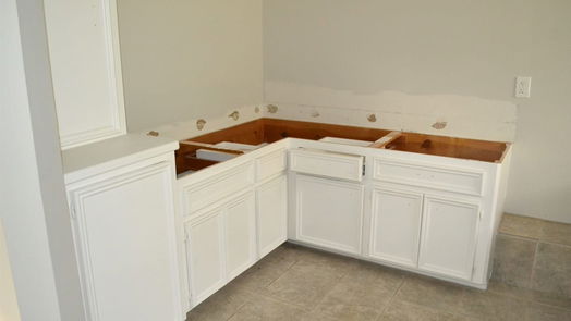 Humble 2-story, 3-bed 7602 Trophy Place Drive-idx