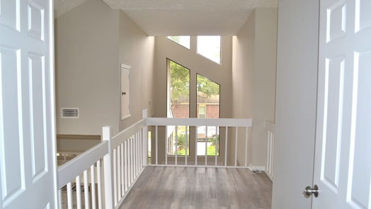 Humble 2-story, 3-bed 7602 Trophy Place Drive-idx