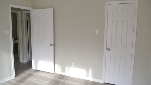 Humble 2-story, 3-bed 7602 Trophy Place Drive-idx