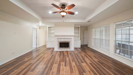 Humble 1-story, 4-bed 8014 Pine Green Lane-idx